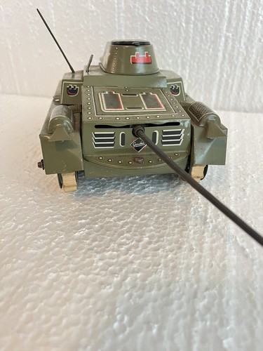 Vtg Gescha 65-6F Tank Tin Wind Up For Parts Only Treads Intact Untested No Key - Picture 6 of 11