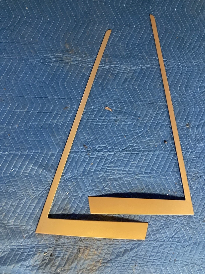 Par de molduras de azafrán 98-00 Volvo Quarter Panel Revelar OEM V70 V70R S70 #239M Foto 2 de 4