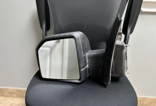 2015-2018 Ford F150 Power Folding Driver Side View Mirror W/O Surround Camera