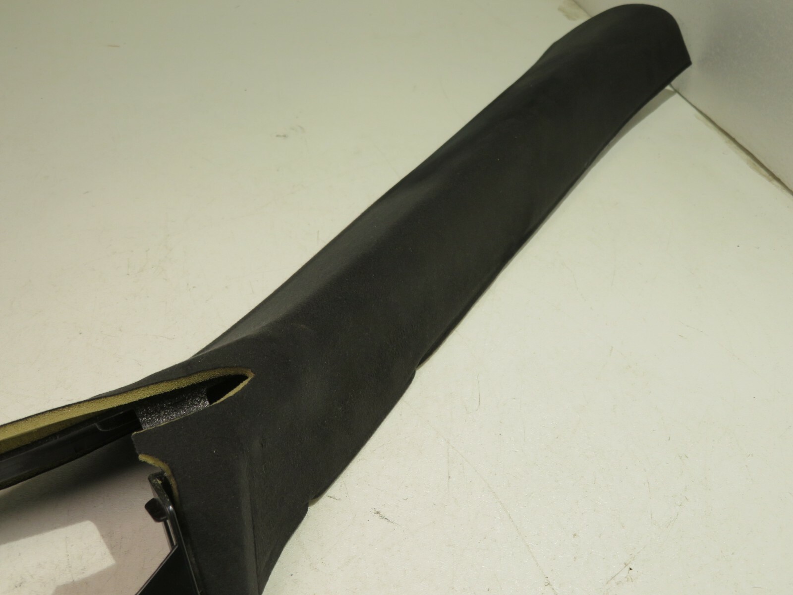 2014-2019 MASERATI GHIBLI SQ4 A PILLAR FRONT RIGHT TRIM COVER PANEL BLACK OEM