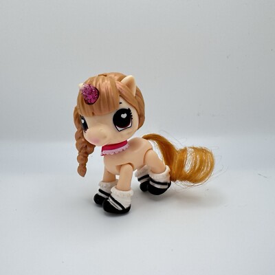 Zuru Unicorn Squad Pink Glitter Horn Surprise Toy Collectible