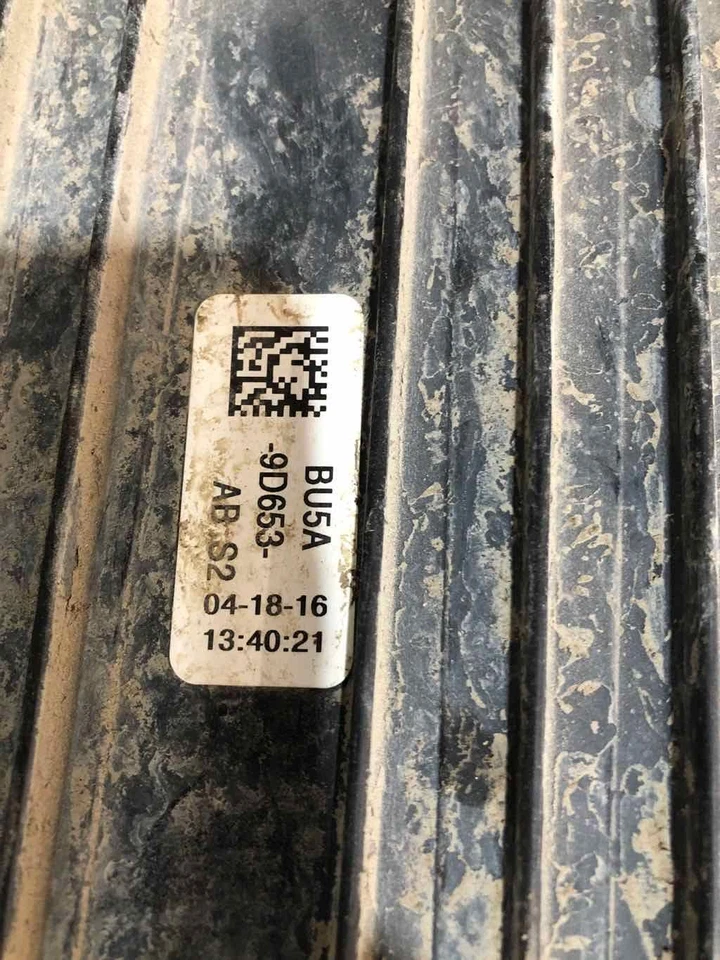 2015-2017 Ford Expedition пар топлива испарение уголь канистра линкольн навигатор - Изображение 4 из 4