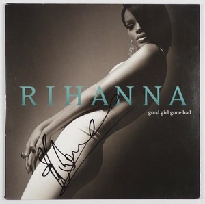 Autograph Rihanna | eBay