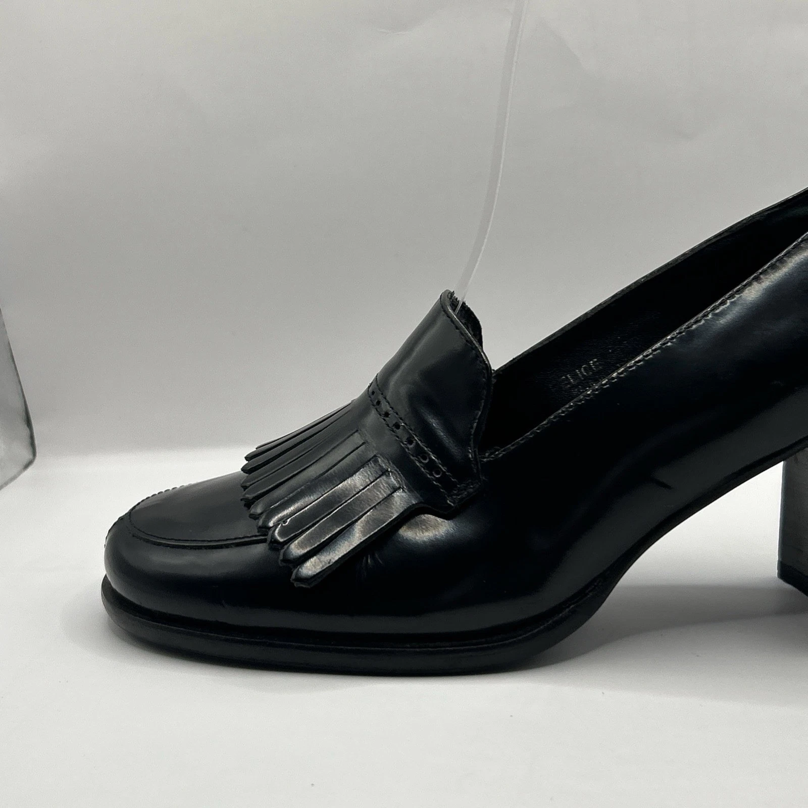 Mocassino Coach vintage made in Italy in pelle nera tacco 6B frange