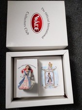 Rare Boxed Wade International Collectors Club 2003 Beauty With Pin And C.O.A.