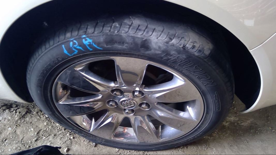 Wheel 18x8 Aluminum 7 Spoke Opt Q6Y Fits 11-17 REGAL 4598618