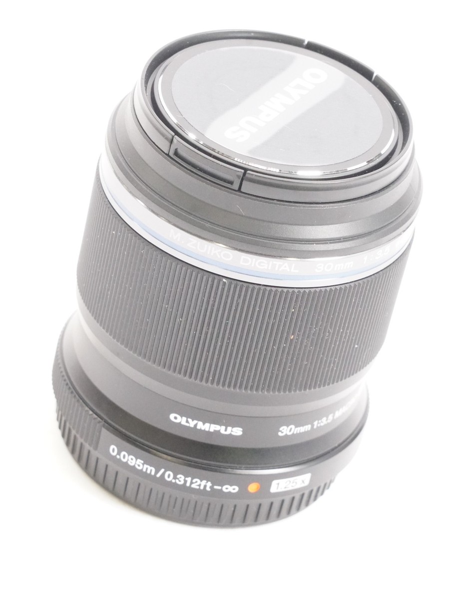 Olympus M.Zuiko Digital ED 30mm f/3.5 Macro Lens (Black