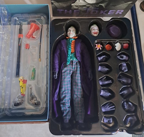 Figurine Batman The Joker Jack Nicholson style hot toys vintage figure beast