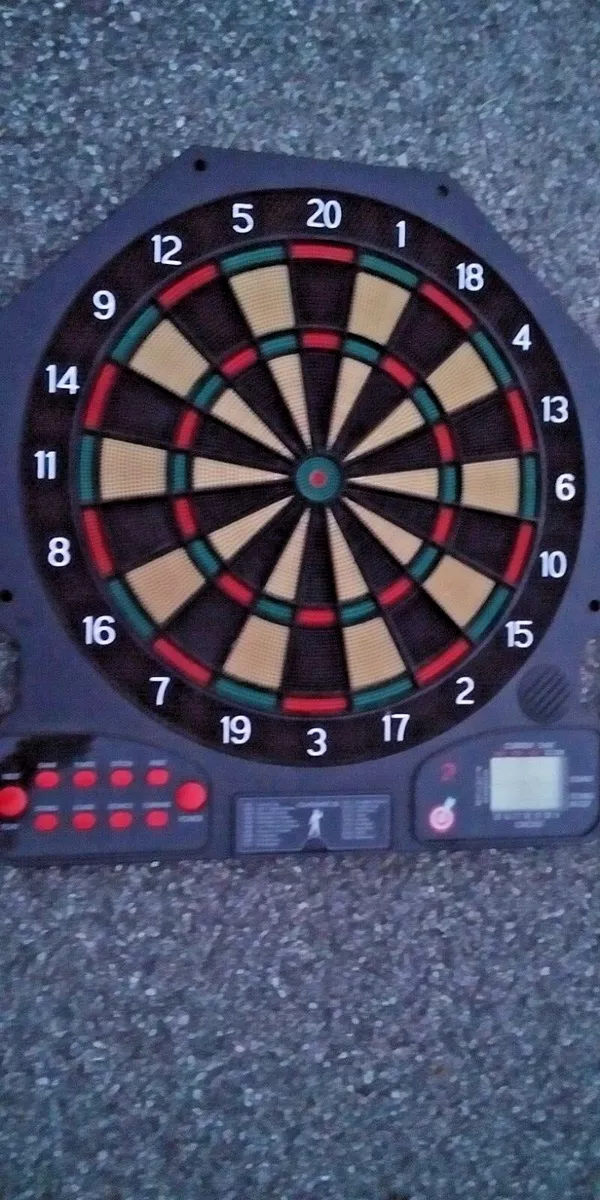 Electronic dart hotsell board big w