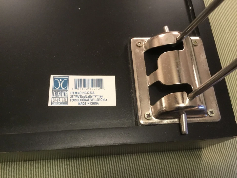 BREAKFAST SERVING TRAY FOLDING WITH LEGS - Image 3 of 4