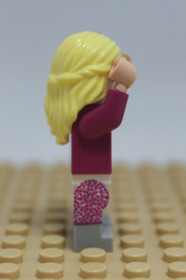 Bernadette Rostenkowski LEGO minifigure [idea018] Ideas 21302 Big Bang Theory