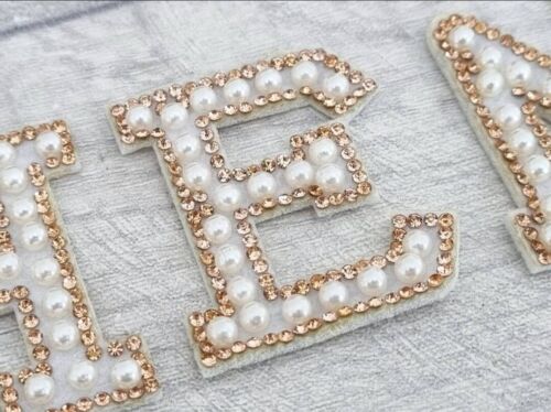 Perlenbuchstabenaufnäher, AB Strass aufbügeln Alphabetaufnäher, funkelnde Miniherzen - Bild 6 von 10