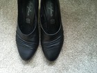 Picture 2 of 3