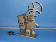 Keystone Moviegraph Model E-946 Movie Projector
