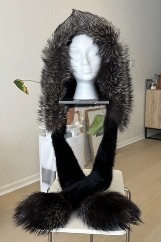 Mink and Silver Fox trim hood scarf with hook closure - Picture 1 of 8