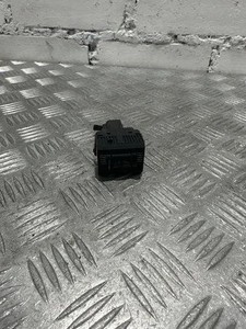 VW POLO 6R, 6C Schalter zur Einstellung der Scheinwerferhöhe 6R0941333 21504689