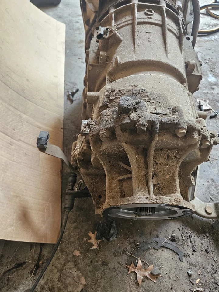 06 07 Chevrolet GMC 3500HD DURAMAX 6.6 ALLISON 1000 AUTOMATIC TRANSMISSION LBZ - Image 3 of 4