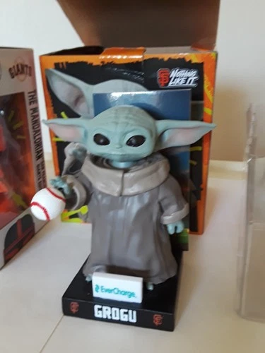 New SF San Francisco Giants Star Wars Grogu Bobblehead, SGA