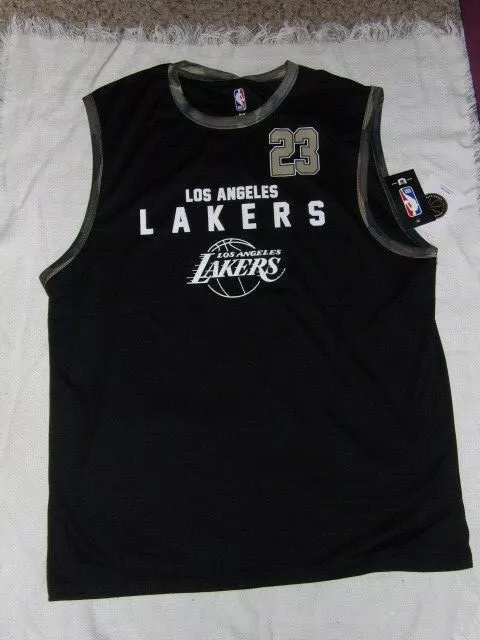 james lakers shirt outfit