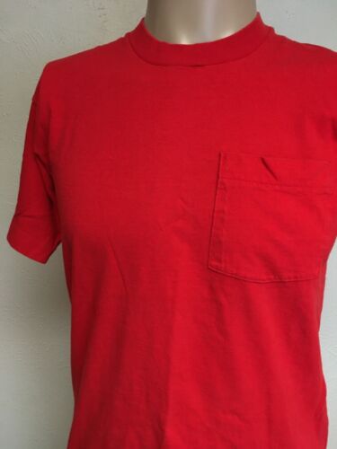 Vintage 80s Fruit of the Loom Plain Pocket T Shirt Red USA Made M Single Stitch