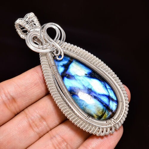 Pendentif En Argent Sterling Avec Opale D'Australie - Câble Emballé 25mm X 44mm - Neuf Avec étiquettes