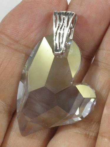 Ciondolo Avilagems Cuore Devoto Cristallo Swarovski Ombra Blu Argento Sterling 925 - Foto 6 di 8