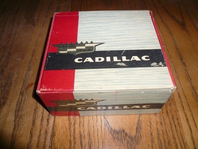 Cadillac Cigar Box 5 Cents Corona Size Very Mild - Vintage
