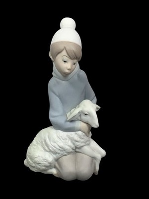 Lladro Christmas Nativity Shepherd with Lamb Matte Vintage Figurine NO Box