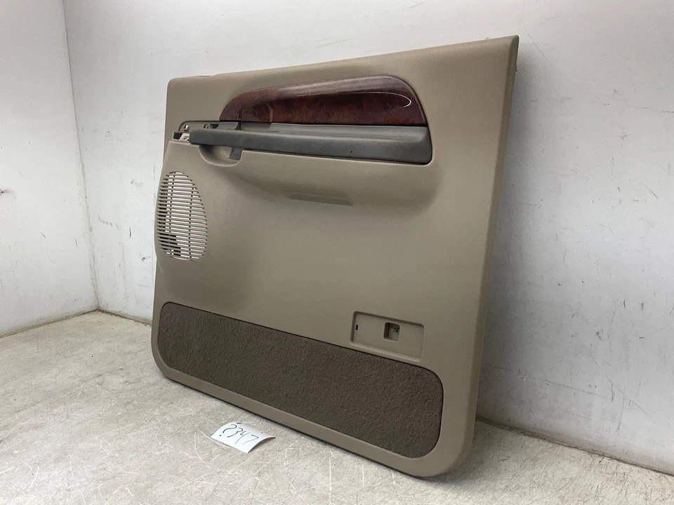 2000 2001 2002 2003 2004 2005 Ford Excursion Rear Passenger Door Panel OEM - Изображение 3 из 4