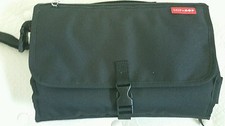 Black Skip Hop Pronto Diaper Wipes Changing Mat Pad Green Portable Tote