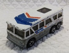 Vintage Hot Wheels 1979 #1127 Greyhound MC-8 Americruiser Bus BW (3 1/8")