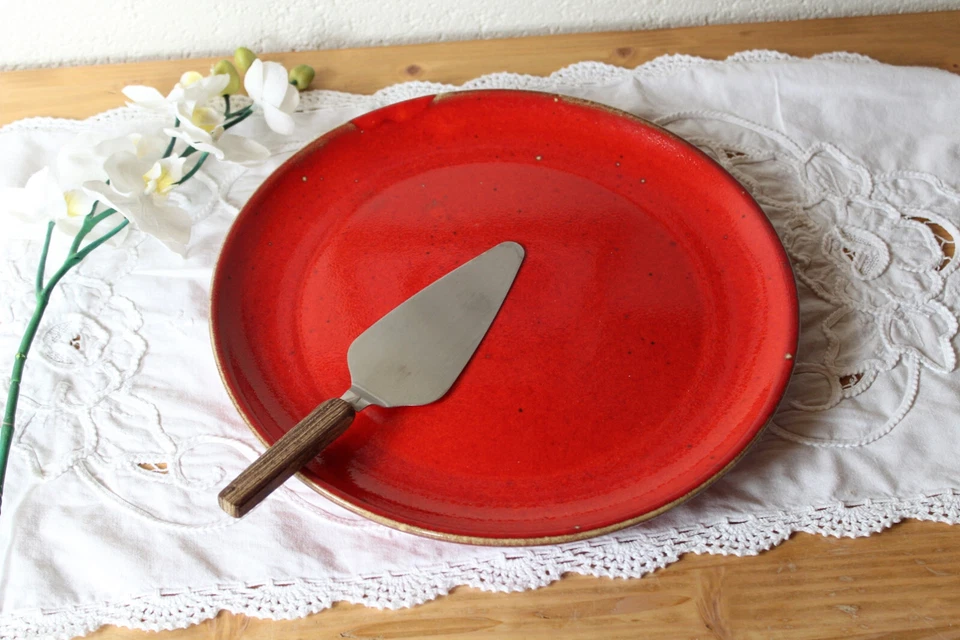 Teller extra groß Pizzateller Kuchenteller Kermik rot Töpferei Handarbeit