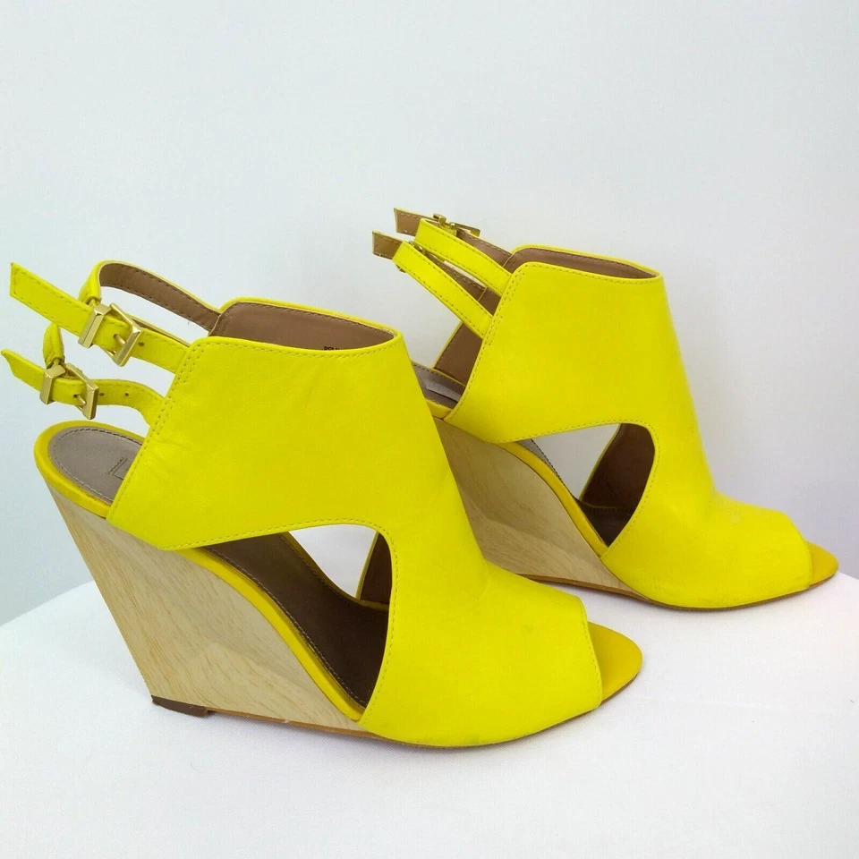 Tacones Rachel Roy para mujer talla 8,5 cuña de madera amarillo brillante punta abierta Foto 2 de 4