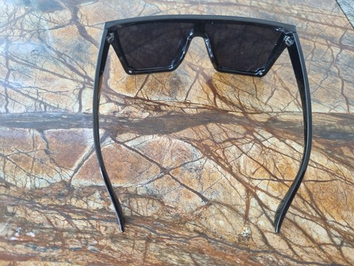 Berlin Sonnenbrille NEW STATEMENT Silber, schwarzer Rahmen - Bild 3 von 5