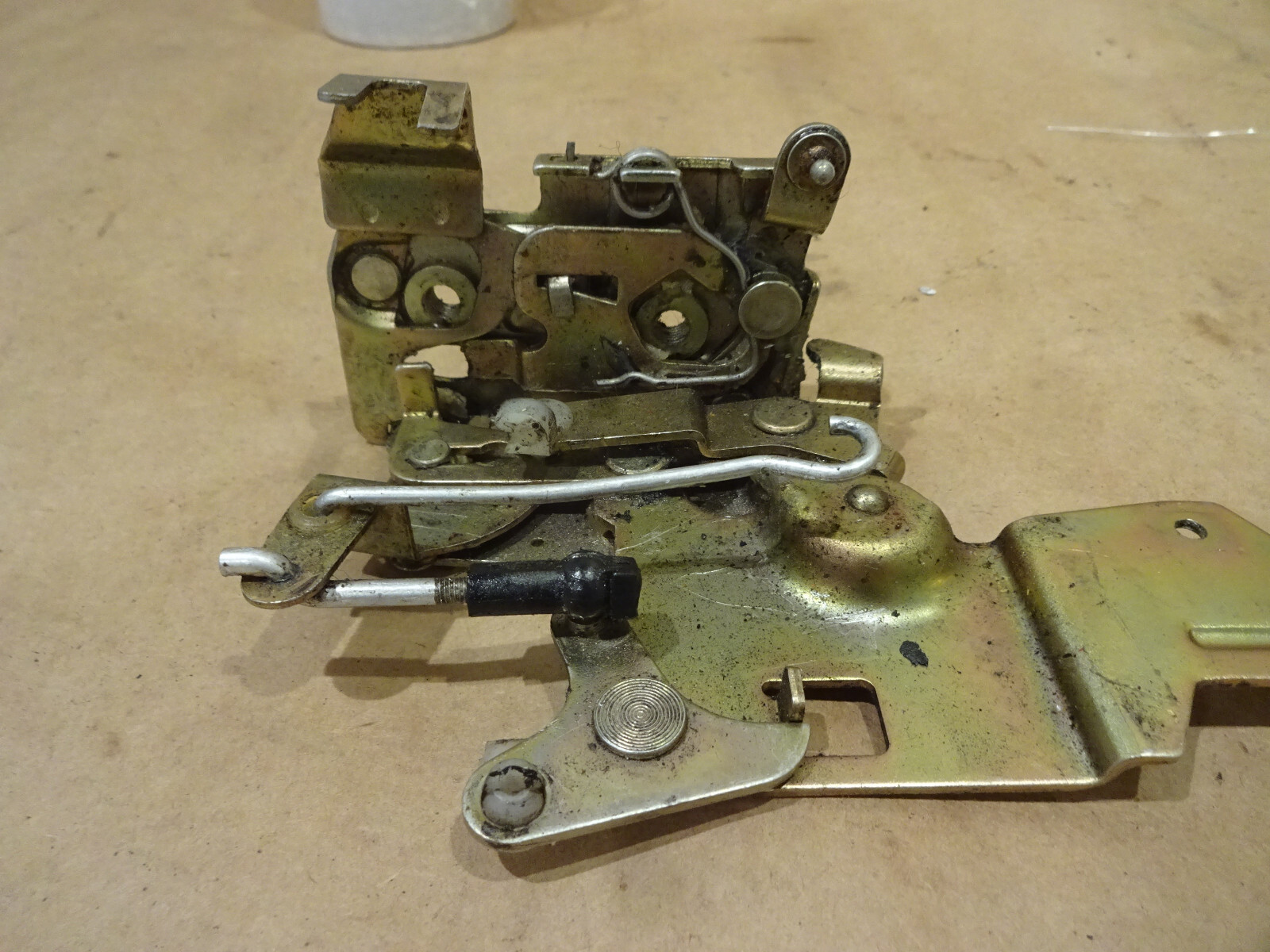 Ferrari 512 TR, 512 M - LH Door Latch  Lock Device #63094900