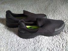 Skechers Men's Go Walk 4 Sneakers, Size UK 10, Black Colour