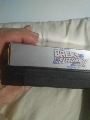 Back to the Future Part 2 (Screener VHS) - Rare, Only Played Once - Picture 5 of 5