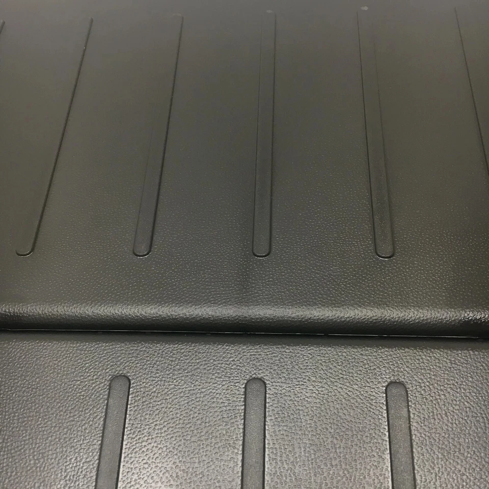 Panel de cierre de área de carga GM 2014-2017 GENUINO, PIEZA NUEVA DE FABRICANTE ORIGINAL, P/N 23426665 Foto 2 de 4