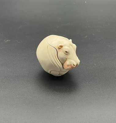 HARMONY KINGDOM ROLY POLY ''HENRY'' HIPPO TRINKET BOX BY ADAM BINDER