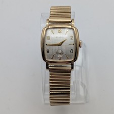1967 Bulova Tank Watch M7 11AL 17J Serviced Gold Plated Runs Strong 27.5mm