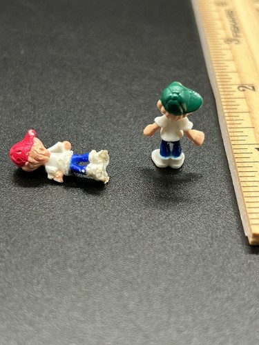 Vintage 1992 Bluebird Mighty Max Minifigur beschädigt rote Mütze gute grüne Hutfiguren - Bild 11 von 12