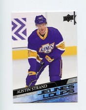 20/21 UPPER DECK YOUNG GUNS ROOKIE RC #722 AUSTIN STRAND KINGS *70047