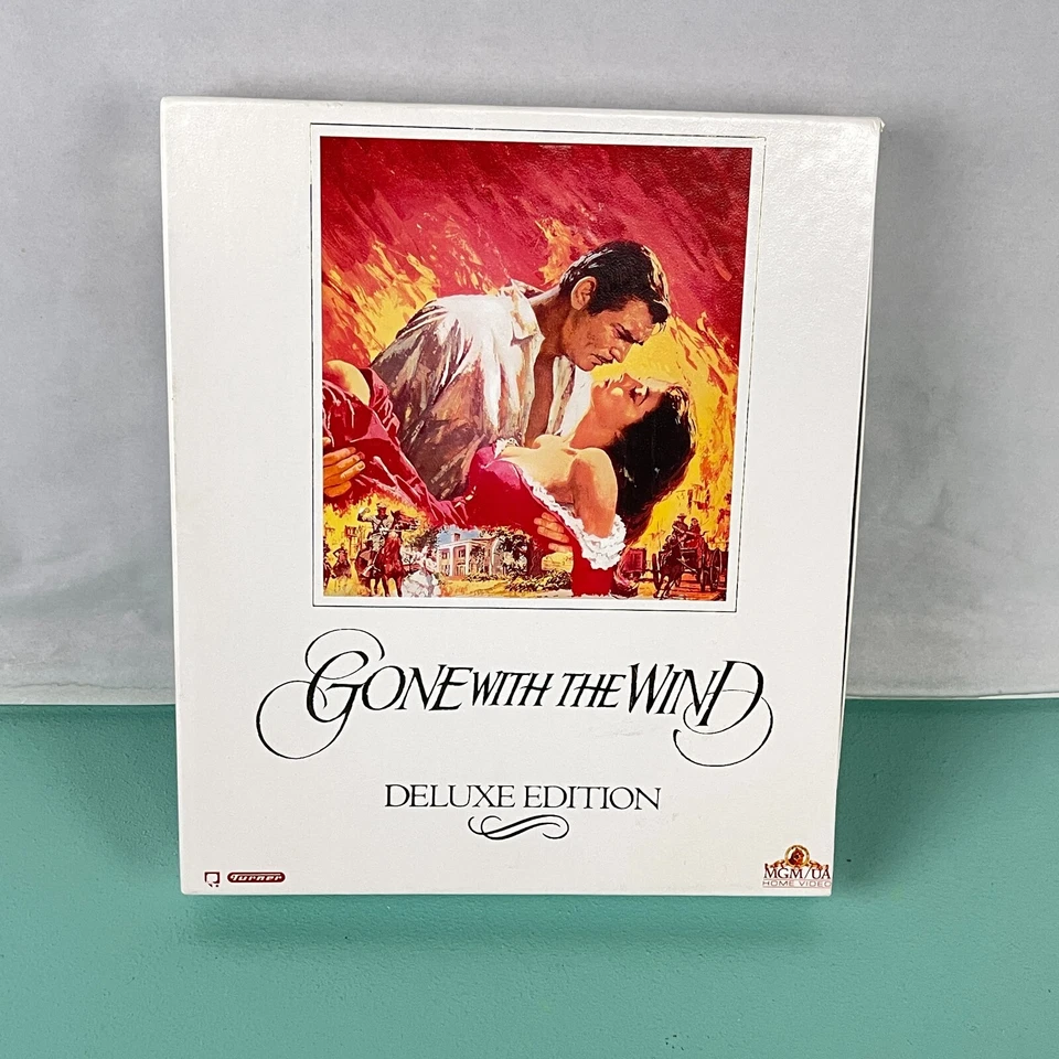 Gone With The Wind - 2 VHS Collector's Box Set - Image 4 of 4