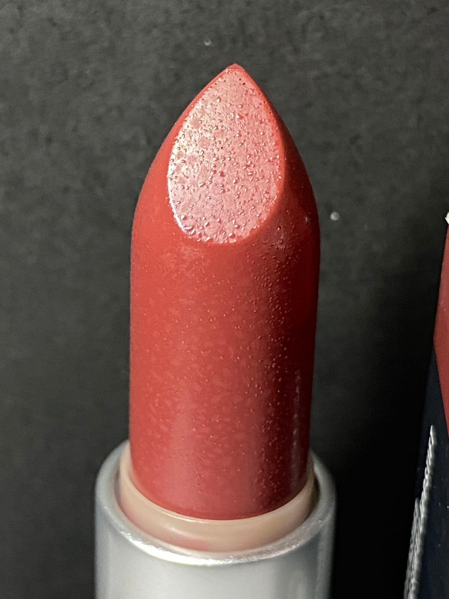 MAC Satin Lipstick 0.1 oz / 3 g - Retro 820 NEW IN BOX 100
