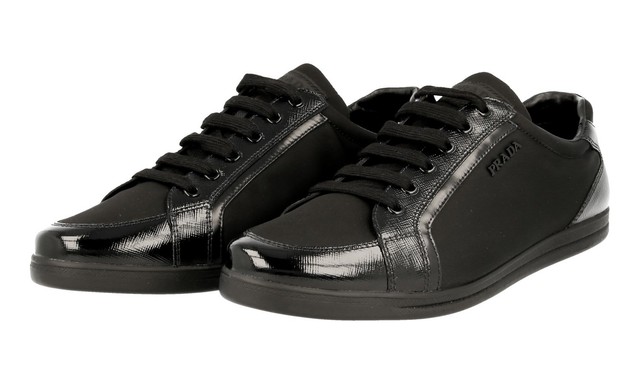 prada womens trainers
