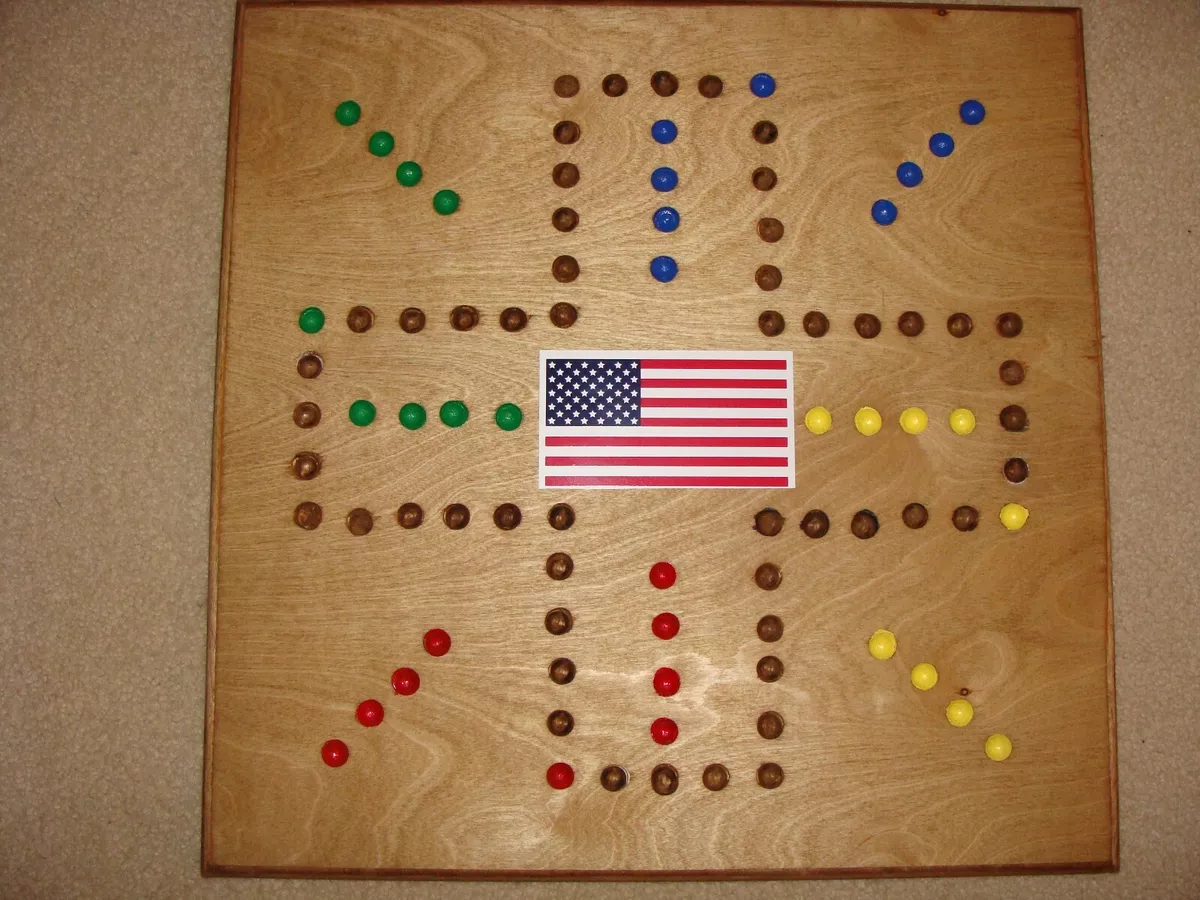 Aggravation Board Game 2 to 4 player. Hand made. Wahoo, Marble Wood gj