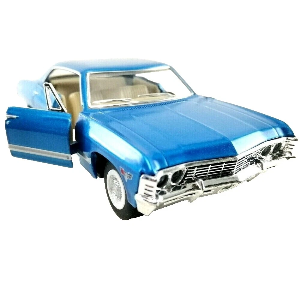 Kinsmart Plástico 1:43 vehículos diecast y de juguete