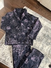 Victoria's Secret Women's Pajama Set