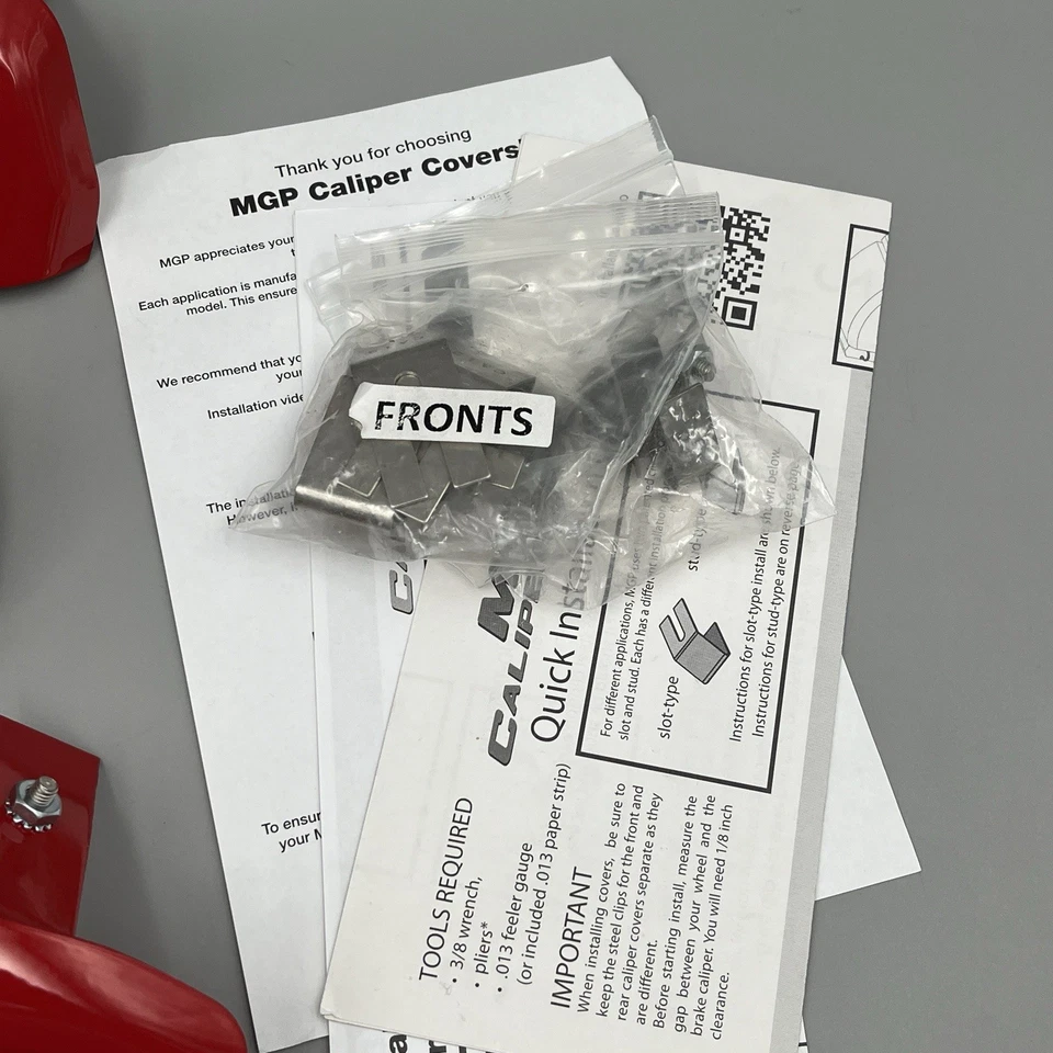 Cubiertas de pinza de freno MGP Chrysler Town & Country 2008-2016 - rojo - 32018SCW2RD Foto 4 de 4
