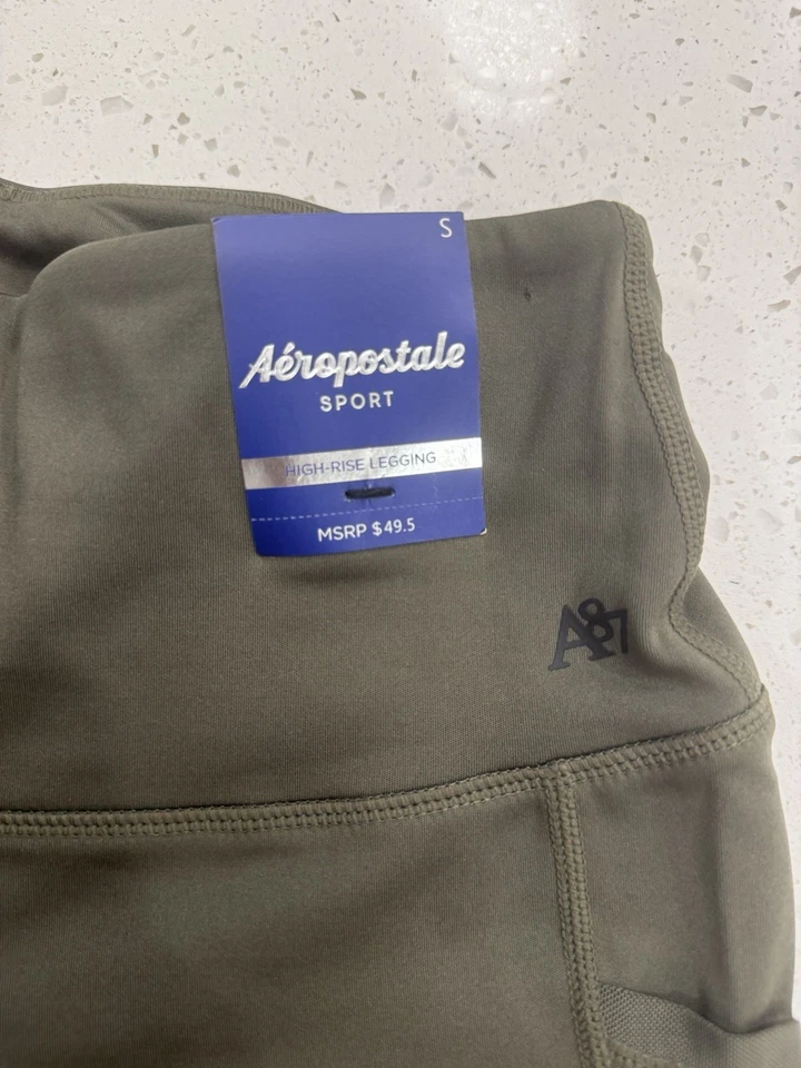 Pantalones Legging Aero tiro medio deportivos, Aeropostale para mujer pequeños Foto 3 de 4